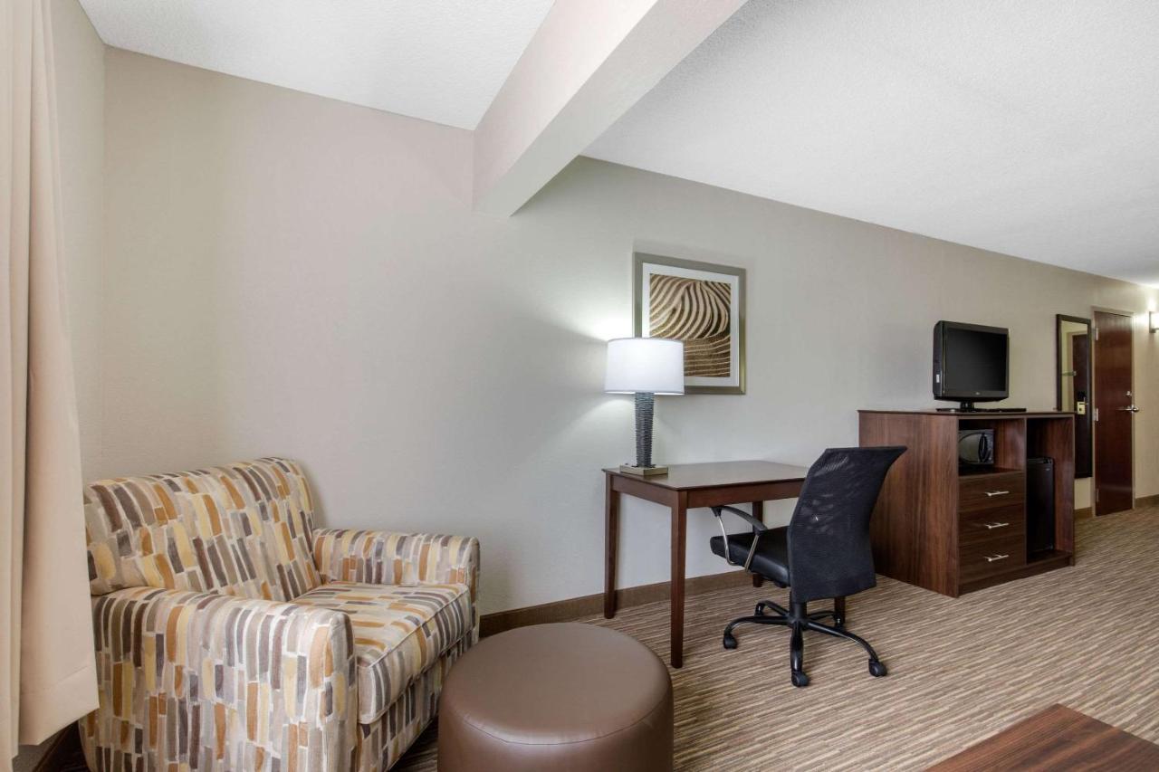 Quality Inn & Suites Mountain Home North Exteriér fotografie