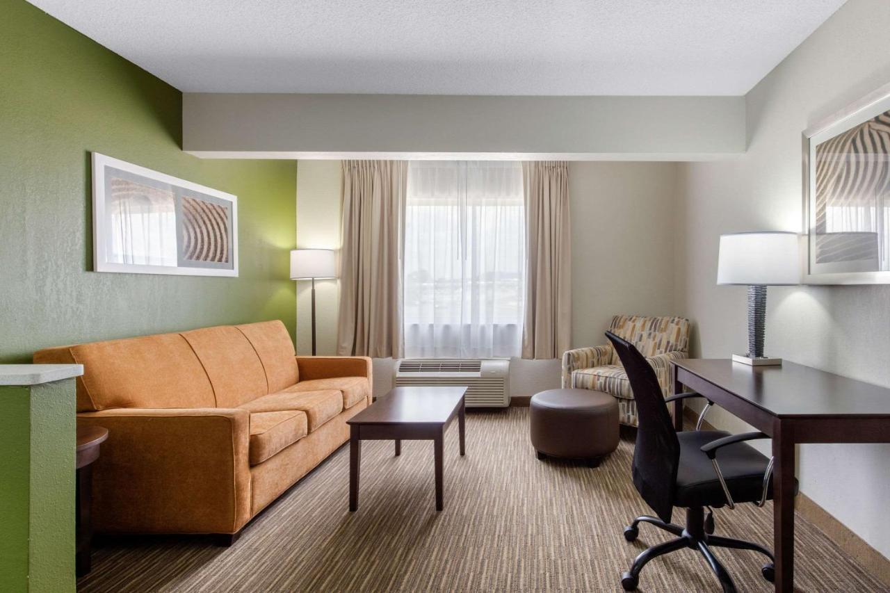 Quality Inn & Suites Mountain Home North Exteriér fotografie