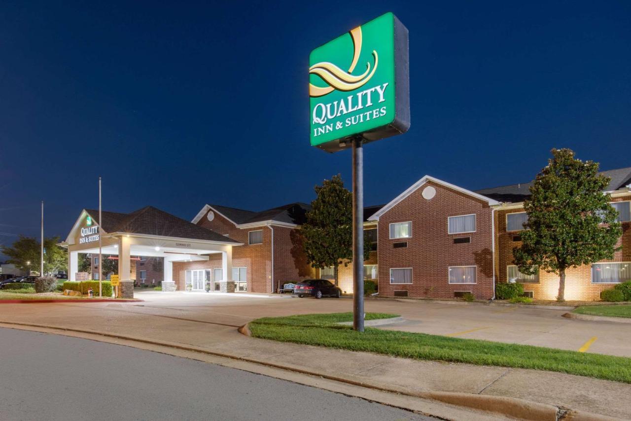 Quality Inn & Suites Mountain Home North Exteriér fotografie