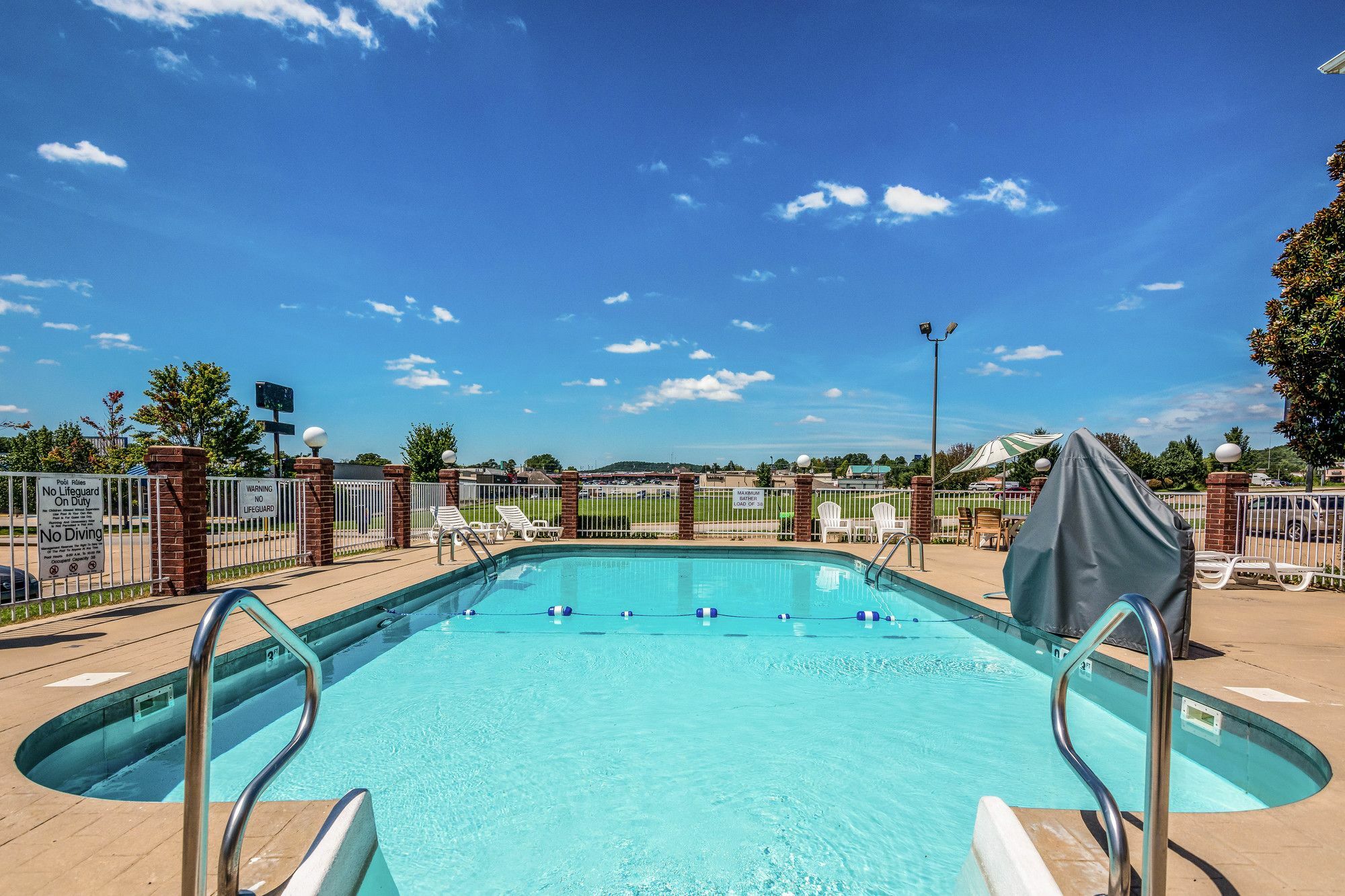 Quality Inn & Suites Mountain Home North Exteriér fotografie